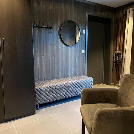 Snoya Apartment *